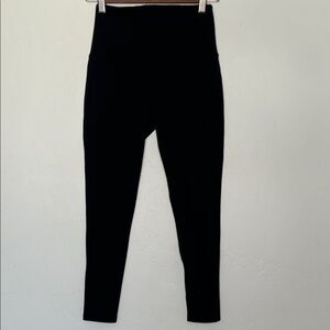 Beyond Yoga Black Leggings Size Small Women’s Crop 23” Soft Stretch Pilates
